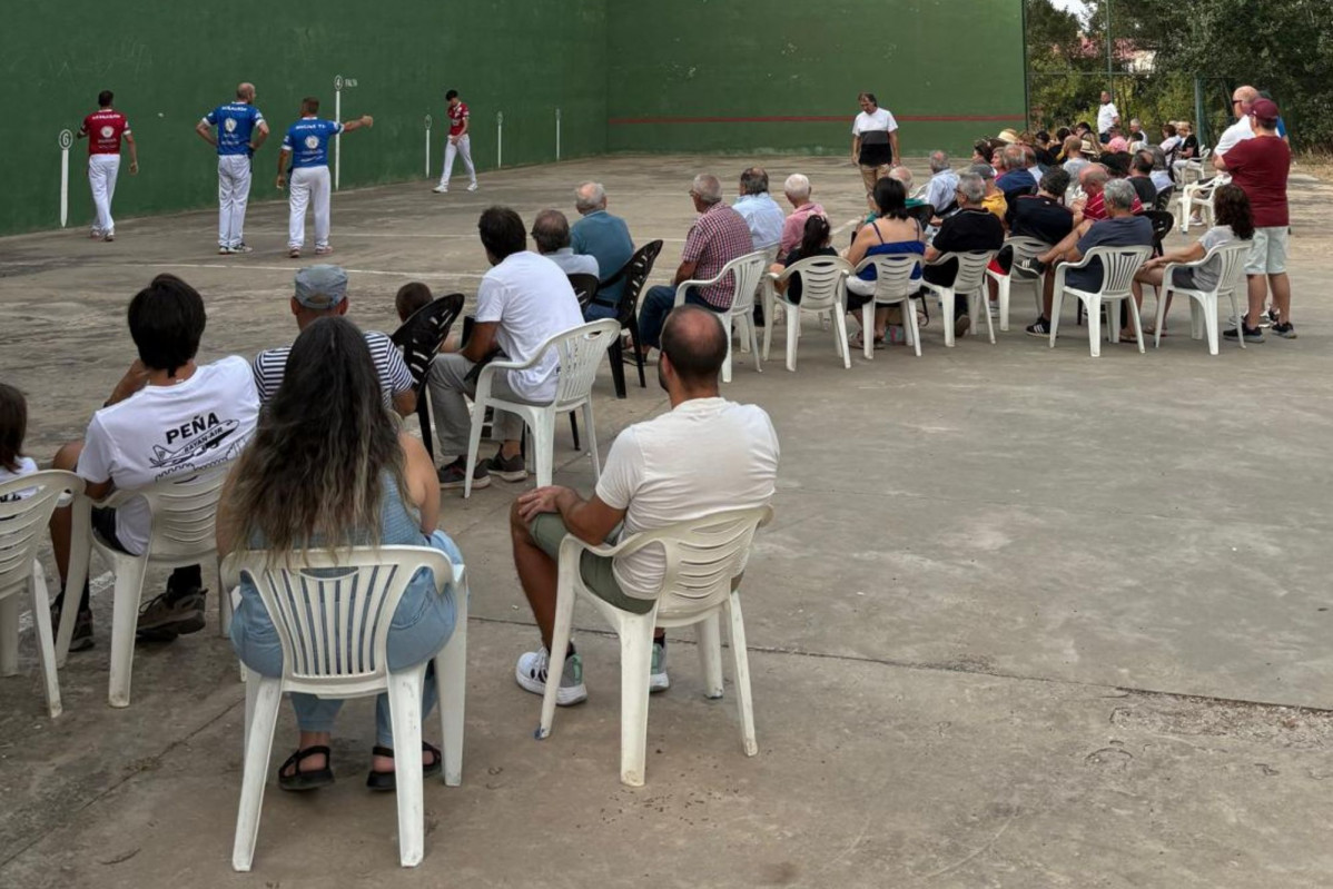 Pelota a mano monteagudo saminhaan (2)